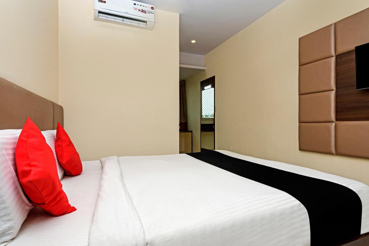 מייזור Capital O 76622 Hotel Raama Grand מראה חיצוני תמונה