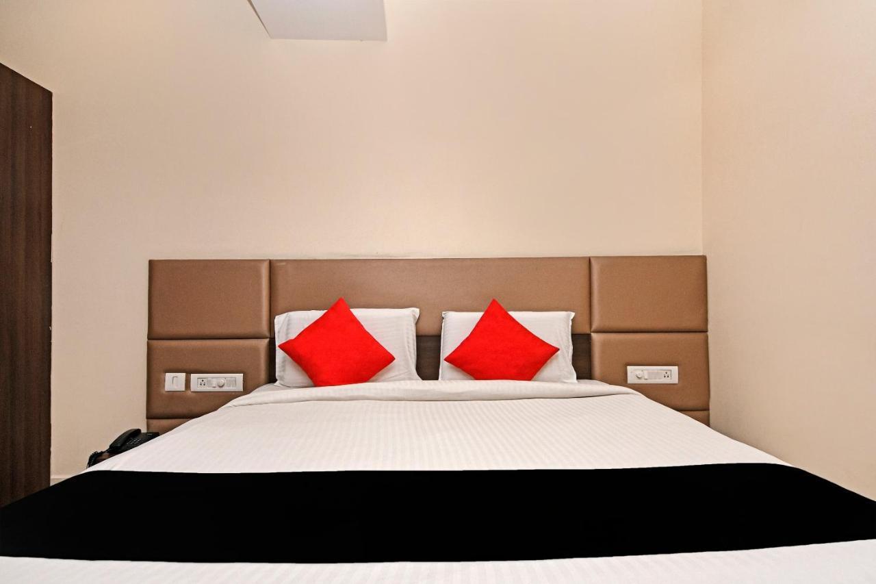 מייזור Capital O 76622 Hotel Raama Grand מראה חיצוני תמונה
